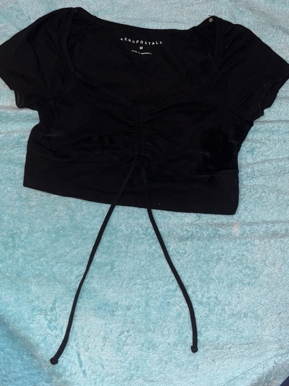 Aeropostale Black Short-Sleeve Cinch Front Crop Top